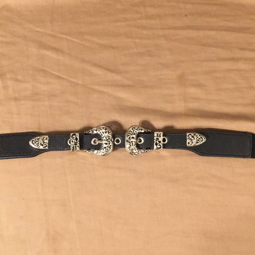 Snap double-buckle belt